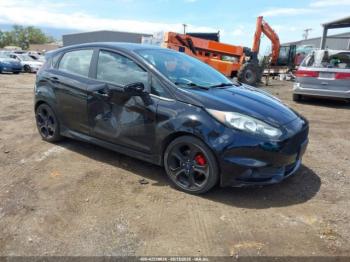  Salvage Ford Fiesta