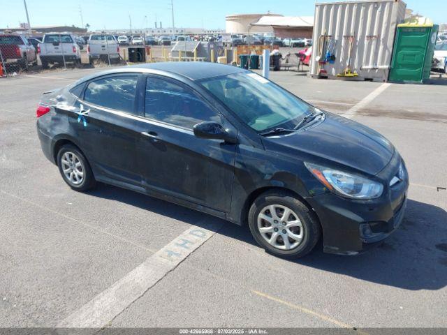  Salvage Hyundai ACCENT