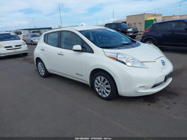  Salvage Nissan LEAF