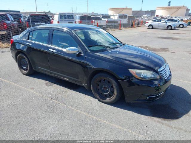  Salvage Chrysler 200