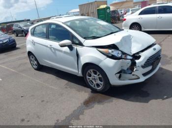  Salvage Ford Fiesta