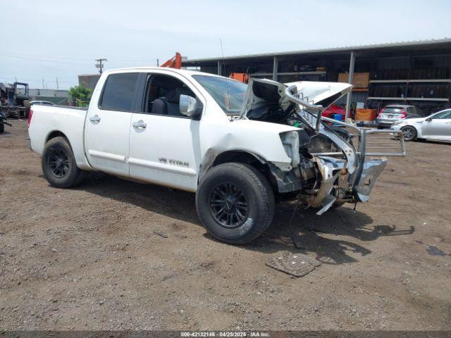  Salvage Nissan Titan