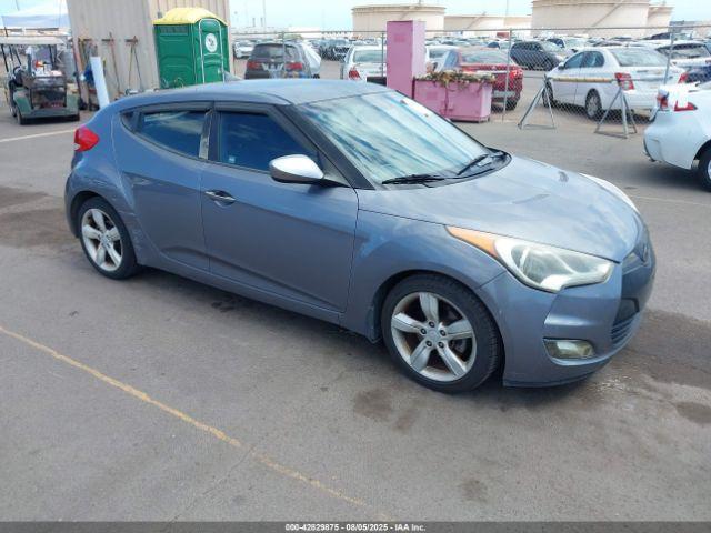  Salvage Hyundai VELOSTER