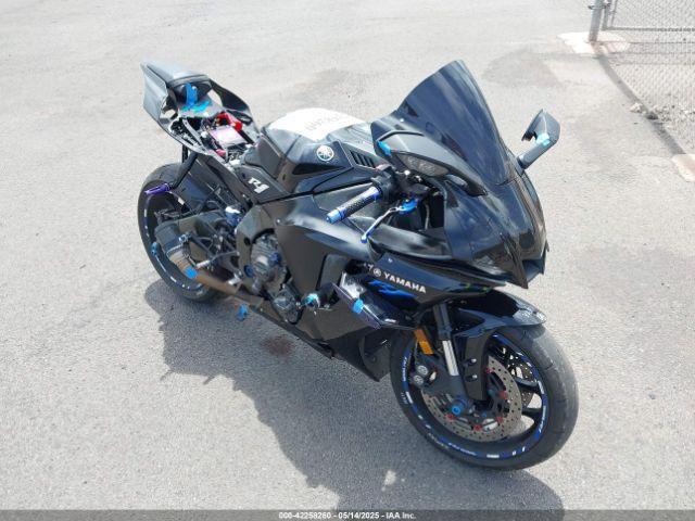  Salvage Yamaha Yzfr1