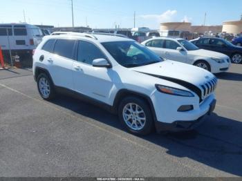  Salvage Jeep Cherokee