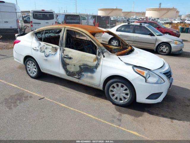  Salvage Nissan Versa