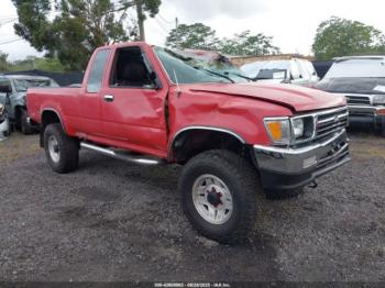  Salvage Toyota Pickup