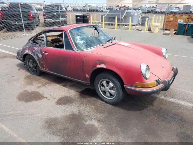  Salvage Porsche 911e