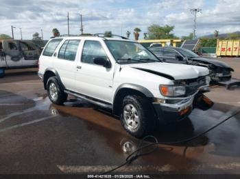  Salvage Nissan Pathfinder