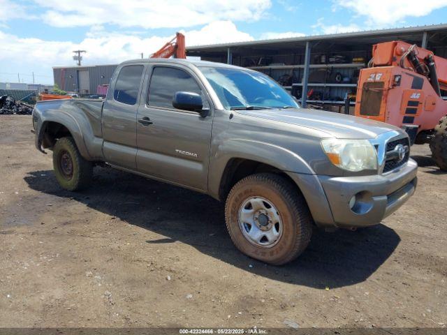  Salvage Toyota Tacoma
