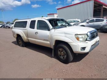  Salvage Toyota Tacoma
