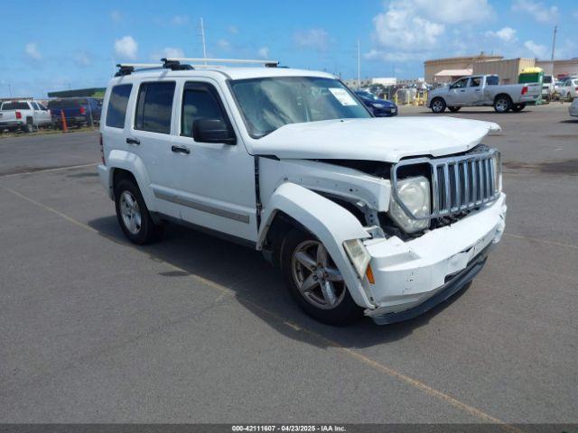  Salvage Jeep Liberty