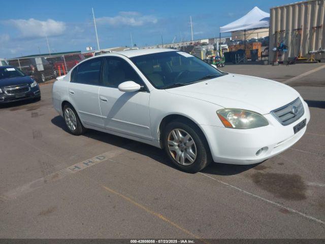  Salvage Nissan Altima