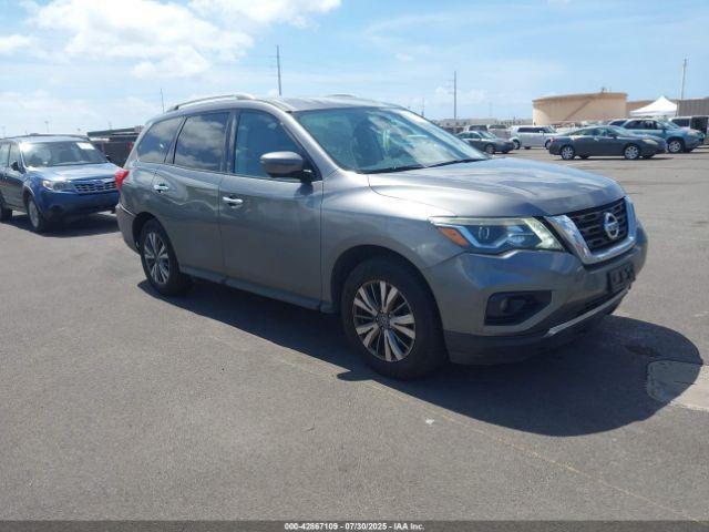  Salvage Nissan Pathfinder
