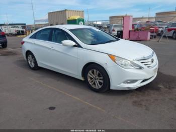  Salvage Hyundai SONATA