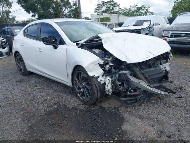  Salvage Mazda Mazda3