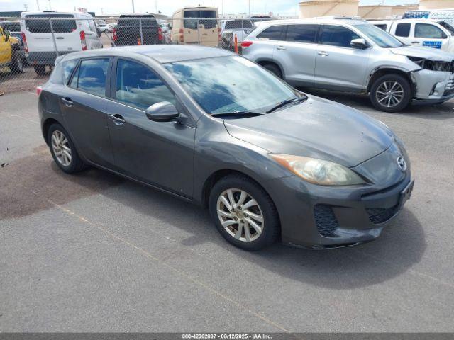  Salvage Mazda Mazda3