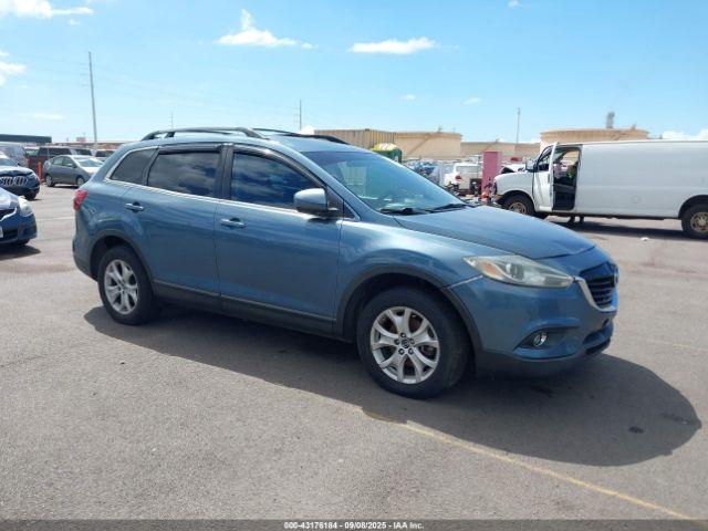  Salvage Mazda Cx