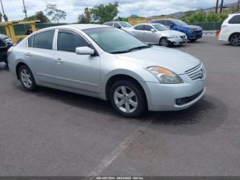  Salvage Nissan Altima