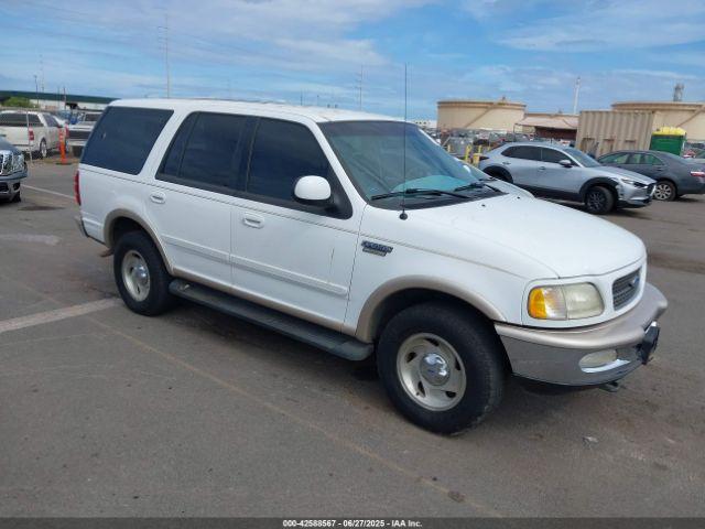  Salvage Ford Expedition