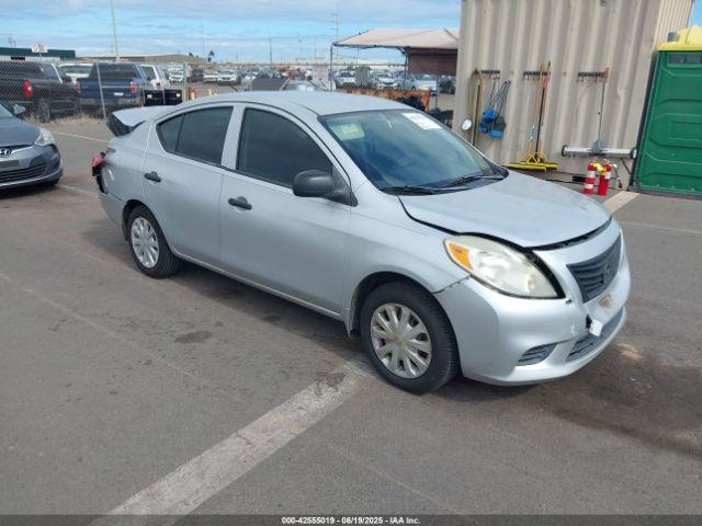  Salvage Nissan Versa