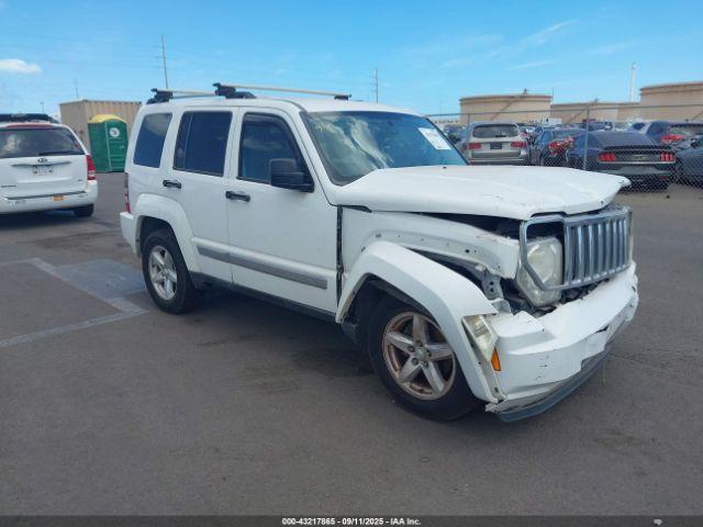  Salvage Jeep Liberty