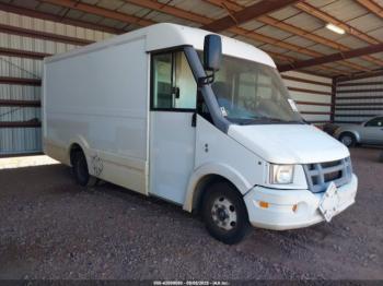  Salvage Isuzu Npr