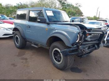  Salvage Ford Bronco