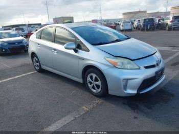  Salvage Toyota Prius