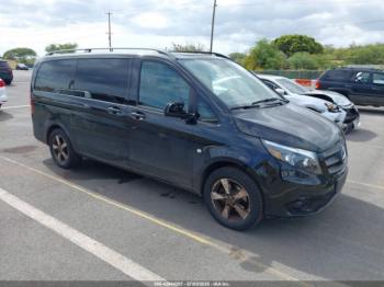  Salvage Mercedes-Benz Metris