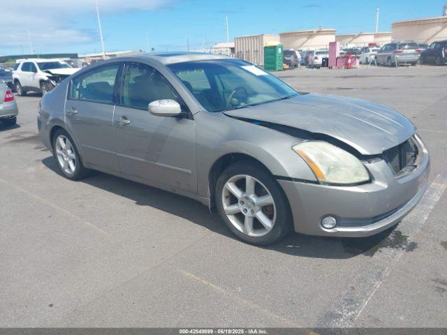  Salvage Nissan Maxima