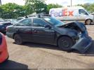 Toyota Camry Le Image 13
