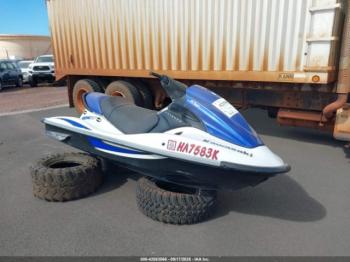  Salvage Kawasaki Stx-12f