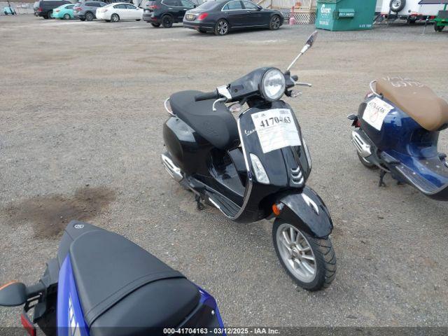  Salvage Vespa Primavera 150