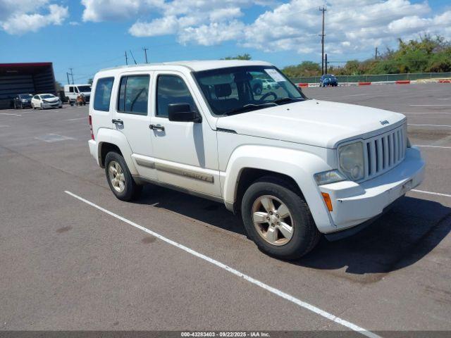  Salvage Jeep Liberty