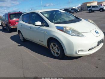  Salvage Nissan LEAF