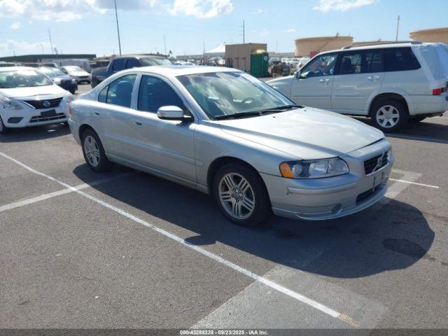  Salvage Volvo S60