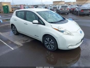  Salvage Nissan LEAF
