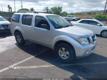  Salvage Nissan Pathfinder