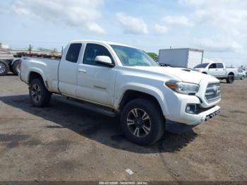  Salvage Toyota Tacoma