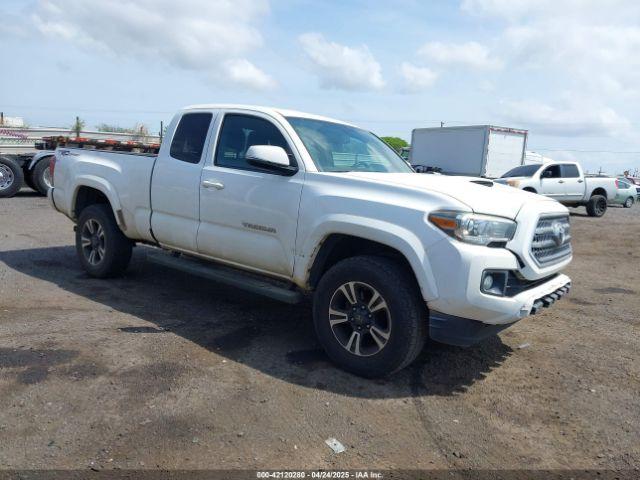  Salvage Toyota Tacoma