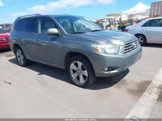  Salvage Toyota Highlander