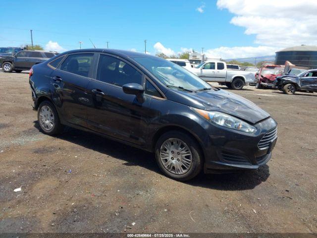  Salvage Ford Fiesta