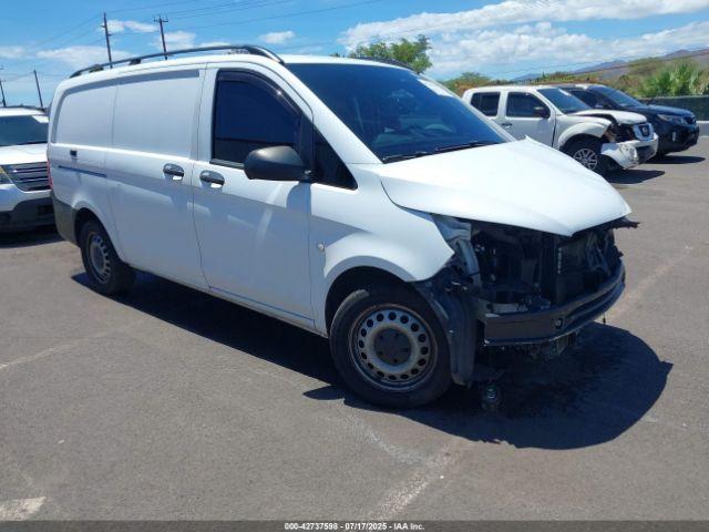  Salvage Mercedes-Benz Metris