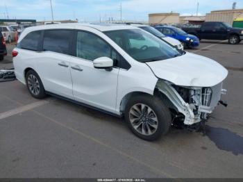  Salvage Honda Odyssey