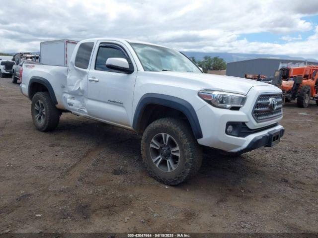 Salvage Toyota Tacoma