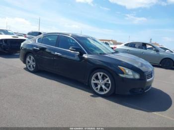  Salvage Nissan Maxima
