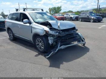  Salvage Mitsubishi Outlander