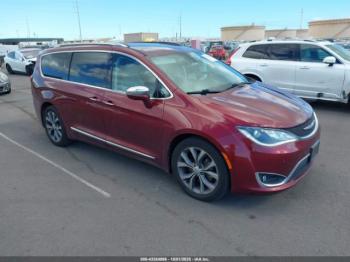  Salvage Chrysler Pacifica