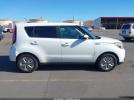 Kia Soul + Image 10